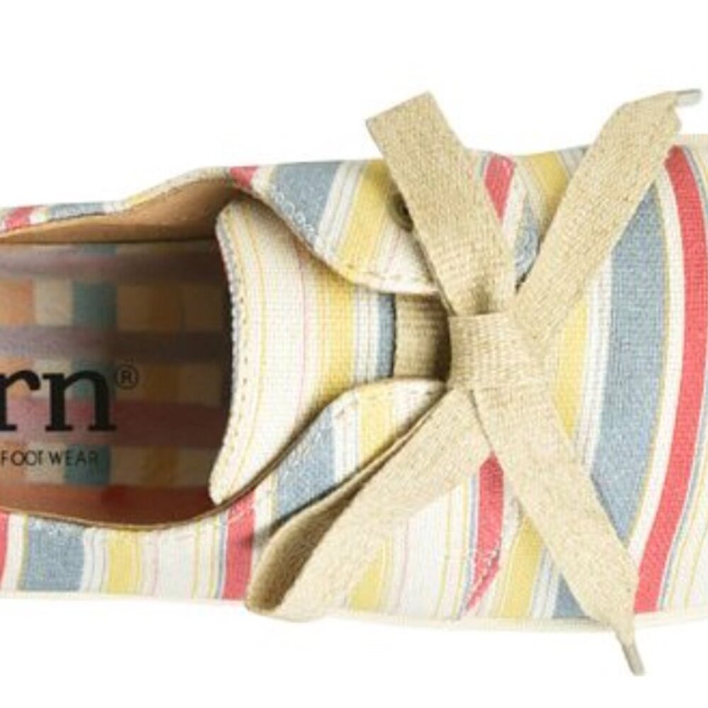 Born Datil Striped Canvas Sneakers Size 6 - Picture 5 of 10